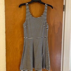 Cross back American eagle sun dress